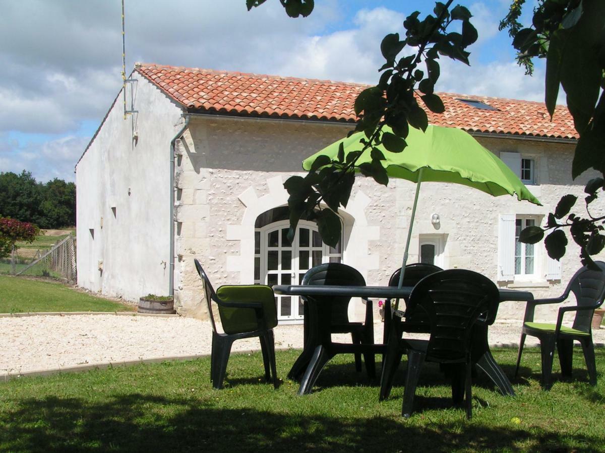 La Maison D'Amelie Saint-Fort-sur-Gironde Ngoại thất bức ảnh